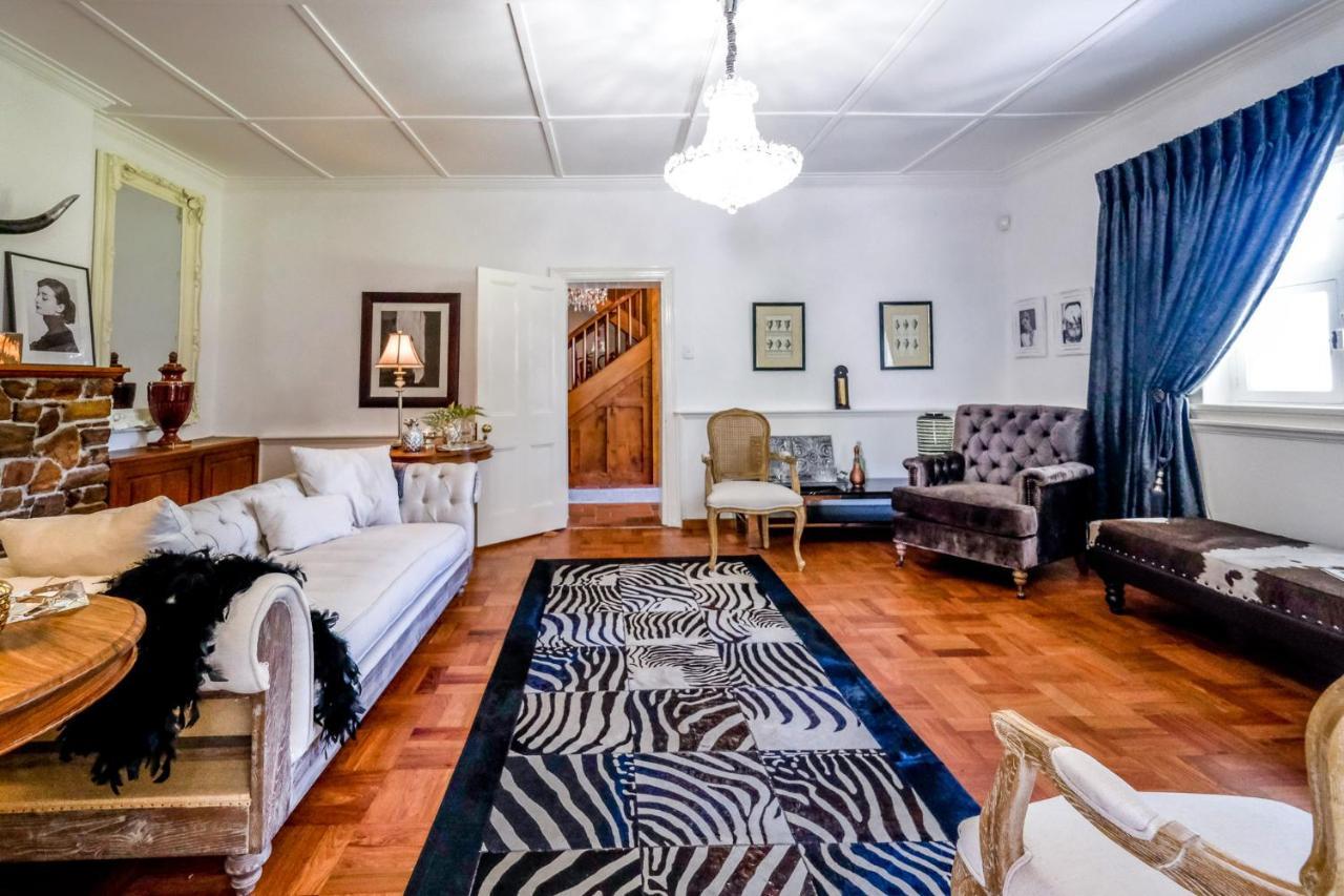 Oude Berg Guesthouse - 10 Caledon Street Джордж Экстерьер фото