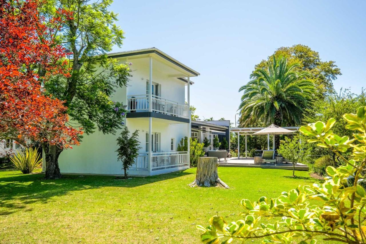 Oude Berg Guesthouse - 10 Caledon Street Джордж Экстерьер фото