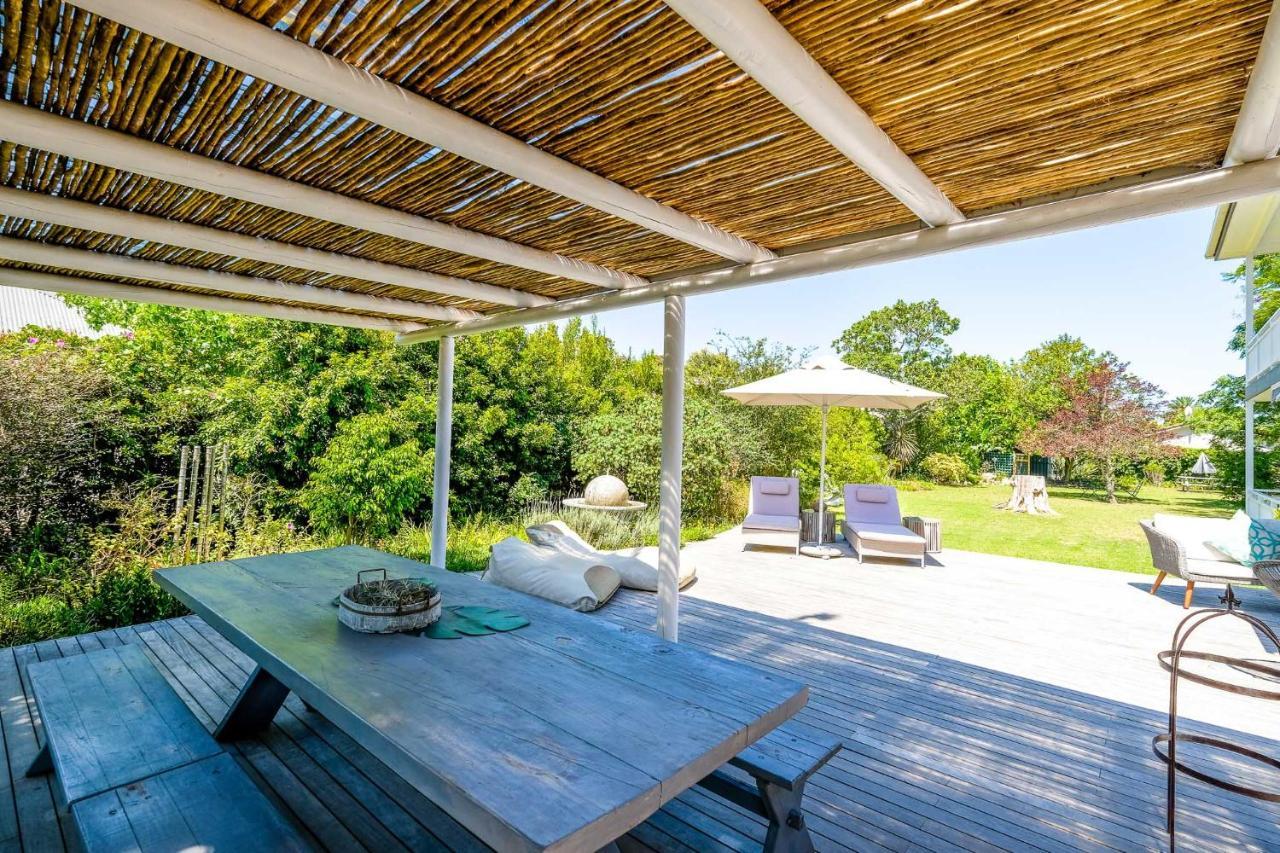 Oude Berg Guesthouse - 10 Caledon Street Джордж Экстерьер фото